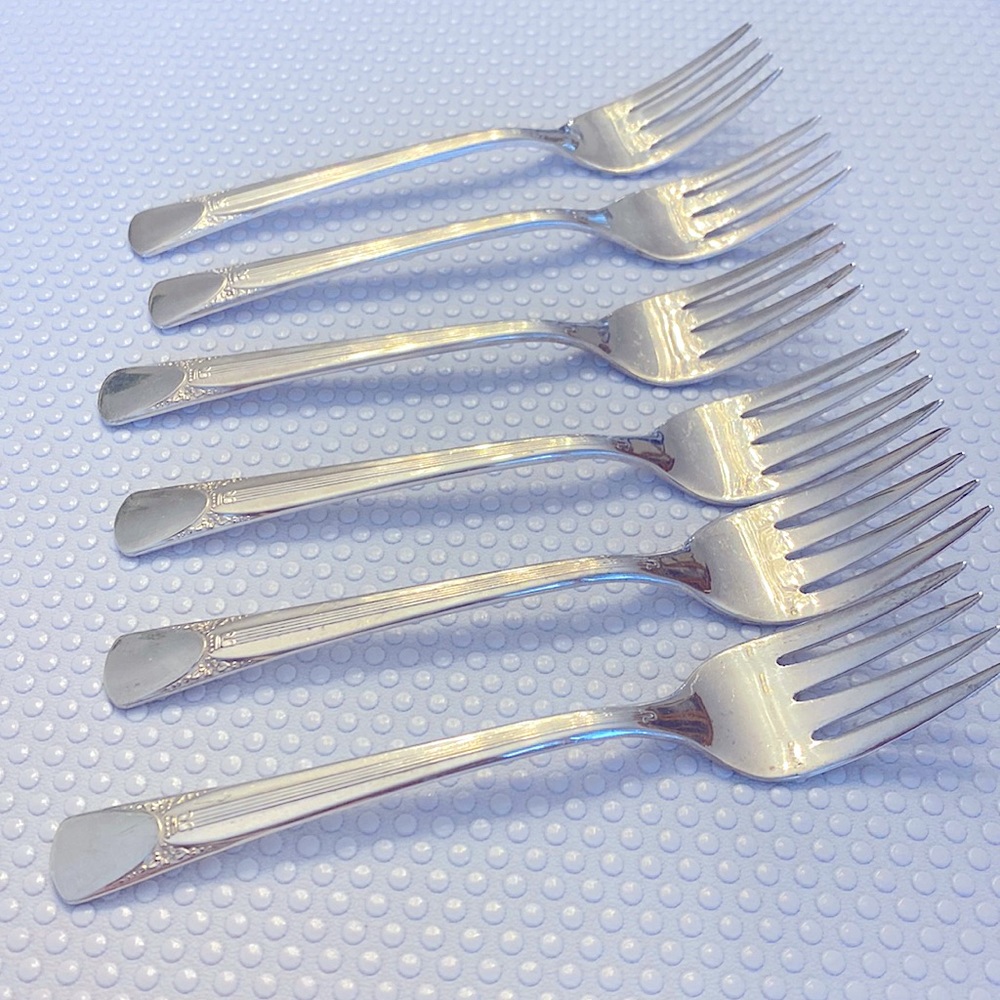 Vintage banquet embassy, silver plate desert forks.